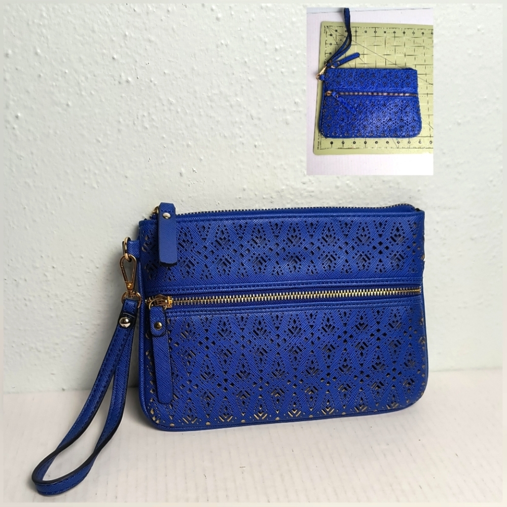 Nordstrom Street Level Cut Out Wristlet Bag Lapiz Blue Casual
